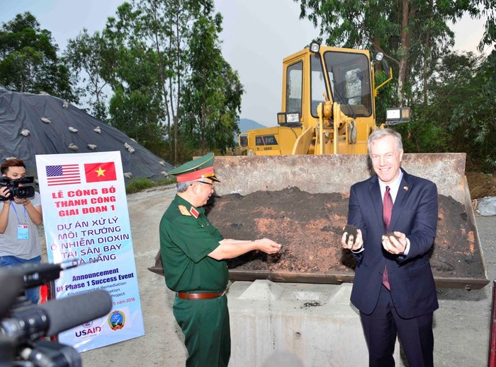 Khoảng 45.000 m3 đất nhiễm dioxin tại sân bay Đà Nẵng đã được xử lý thành công và giờ đây đã an toàn.