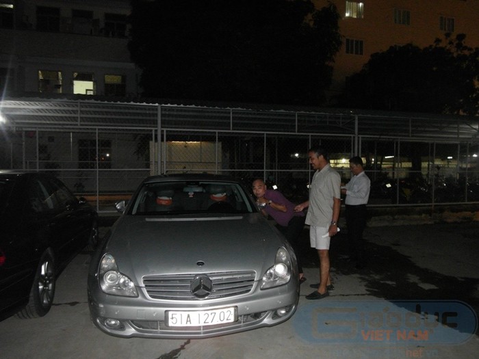 Chung Minh rất vui mừng khi gặp lại chiếc xe của mình, sau hơn 4 tháng "xa cách".