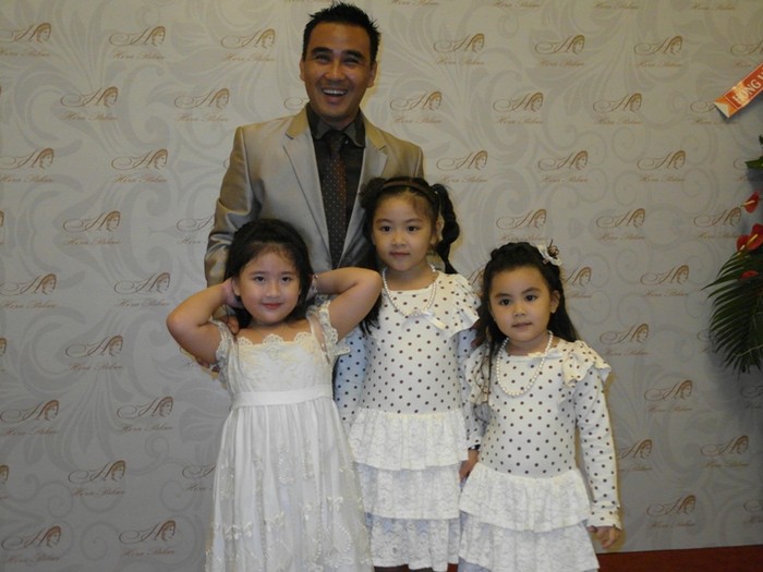 Quyền Linh đóng vai trò chủ tịch Hội đồng quản trị nhà hàng Hera Palace cùng hai con gái cưng và Bí Ngô (con của Lê Tuấn Anh - NSND Hồng Vân).