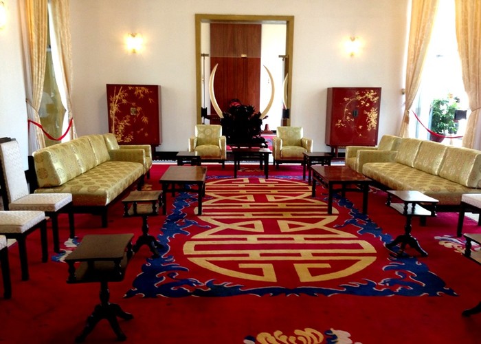 Phòng dành cho Tổng thống tiếp khách (tầng 1).