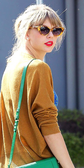 Taylor Swift phong cách.