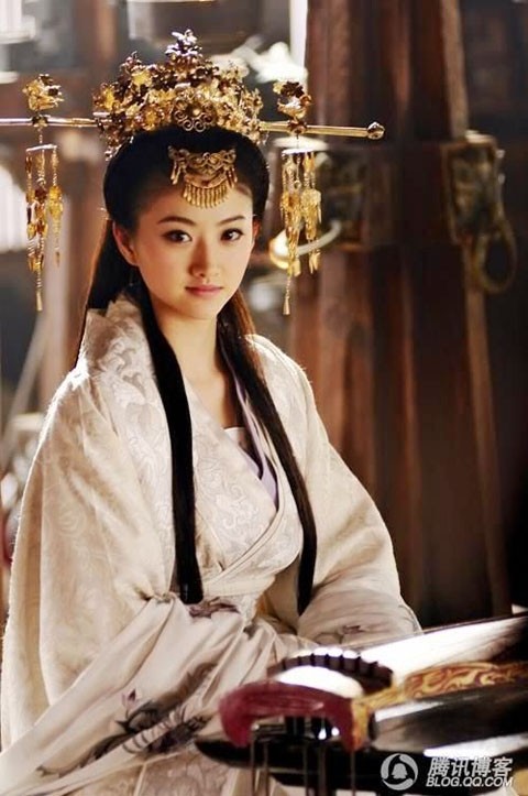 Tạo hình tuyệt đẹp của Cảnh Điềm trong "Tôn Tử đại truyện". Đây chính là tác phẩm điện ảnh đưa tên tuổi cô lên hàng ngôi sao.