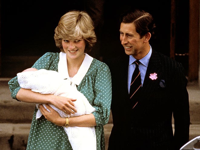Ngày 21/6/1982, công nương sinh hoàng tử William trong bệnh viện. Cặp vợ chồng hoàng gia đều vô cùng vui mừng và hạnh phúc