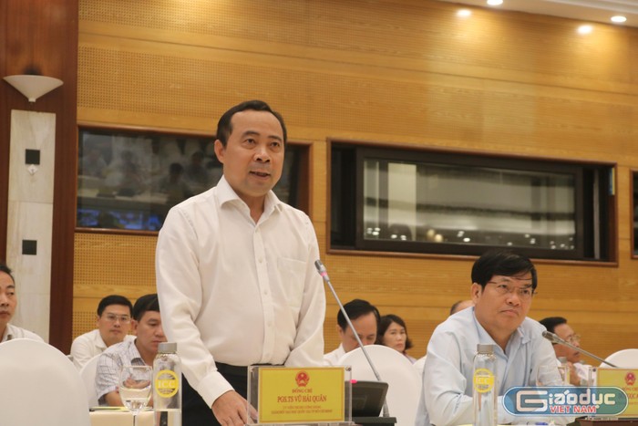 Phó giáo sư Vũ Hải Quân - Giám đốc Đại học quốc gia thành phố Hồ Chí Minh phát biểu tại Hội nghị. Ảnh: Doãn Nhàn