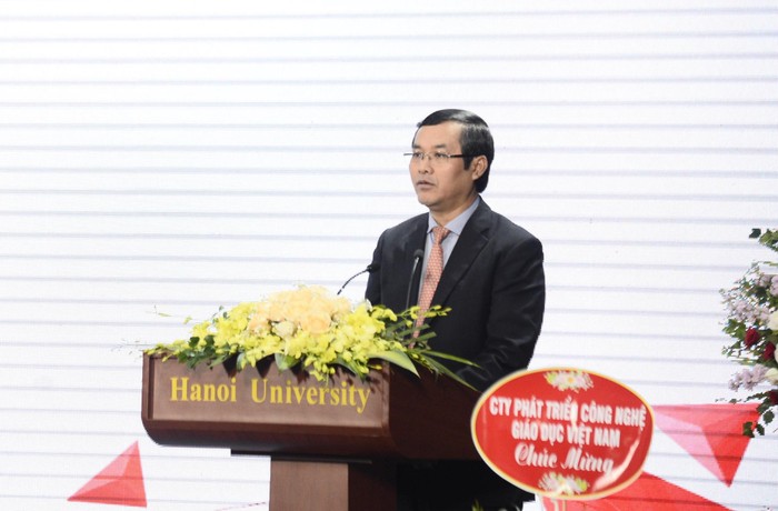 Thứ trưởng Nguyễn Văn Phúc phát biểu tại sự kiện. Ảnh: HANU