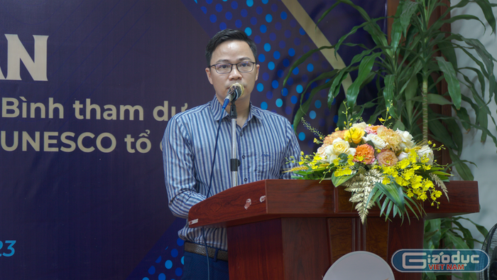 Ông Bùi Ngọc Thiệu - Phó Tổng giám đốc HVN Travel - doanh nghiệp đối tác của Trường Đại học Hòa Bình gửi lời chúc mừng và động viên đoàn sinh viên dự thi của nhà trường