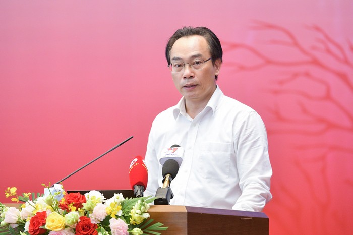 Thứ trưởng Bộ Giáo dục và Đào tạo Hoàng Minh Sơn phát biểu tại hội thảo