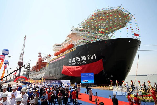 Tàu "Dầu khí Hải dương 201" là chiếc tàu duy nhất hiện nay trên thế giới có khả năng khoan thăm dò độ sâu 3000 m, tải trọng nâng 4000 tấn và hệ thống định vị DP-3 chuyên khoan thăm dò vùng nước sâu.