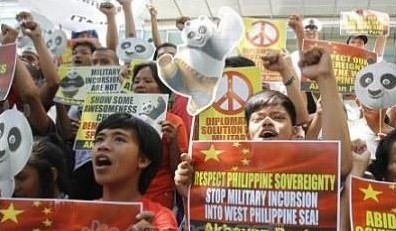 Bảo vệ chủ quyền biển đảo, xử lý căng thẳng ngoại giao với Bắc Kinh là nhiệm vụ nặng nề và cũng là tiêu chí ưu tiên của tân Đại sứ Philippines tại Trung Quốc sau những cuộc biểu tình của người dân Philippines phản đối nhà cầm quyền Trung Quốc gây căng thẳng trên biển Đông