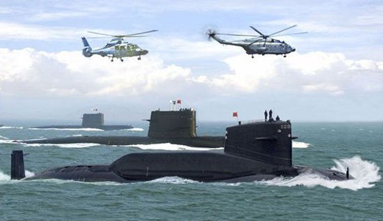 Tàu ngầm hải quân Trung Quốc diễn tập trên biển (ảnh minh họa, nguồn CCTV)