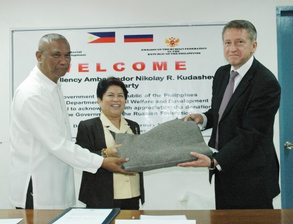 Đại sứ Nga tại Philippines, Nikolay Kudashev trong một hoạt động tại Philippines