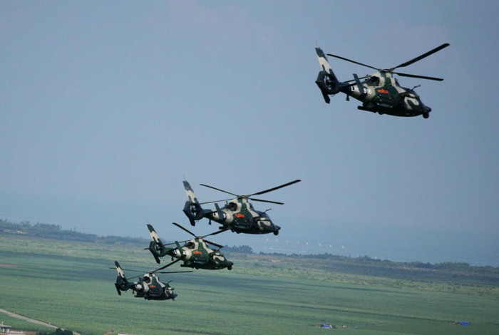 Trực thăng lục quân chủ lực quân khu Quảng Châu, Trung Quốc xuất kích huấn luyện