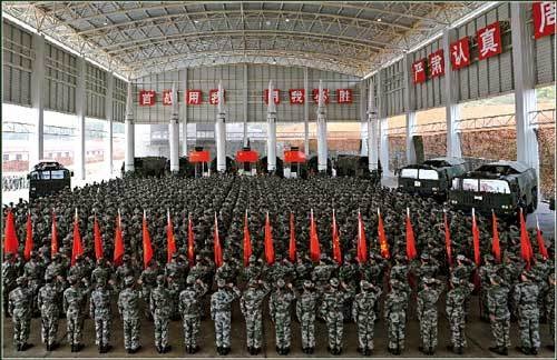 Lữ đoàn tên lửa số 1 Trung Quốc được coi là cái nôi đào tạo nhân tài cho toàn bộ các đơn vị chủ lực quân đội Trung Quốc trong lĩnh vực tên lửa