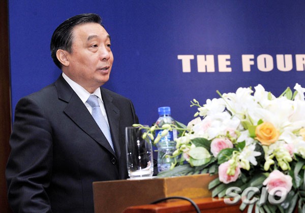 Chủ nhiệm Văn phòng Quốc vụ viện Trung Quốc, ông Vương Thần tham dự một buổi tọa đàm về nhân quyền tại Bắc Kinh