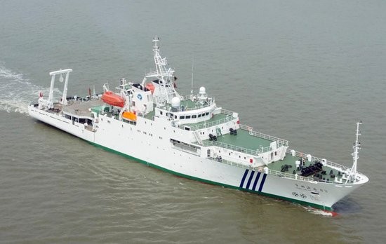 Tàu Hải giám 83 Trung Quốc cùng biên đội được tung ra thực hiện cái gọi là "tuần tra thường kỳ" trên biển Đông trong toàn bộ phạm vi đường lưỡi bò phi pháp