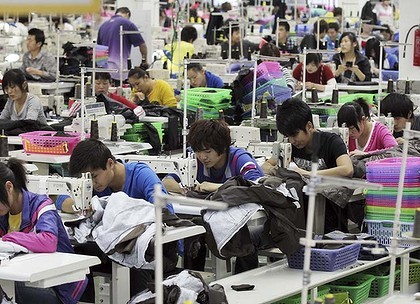 Ngày càng nhiều lao động Bắc Triều Tiên sang Trung Quốc làm việc