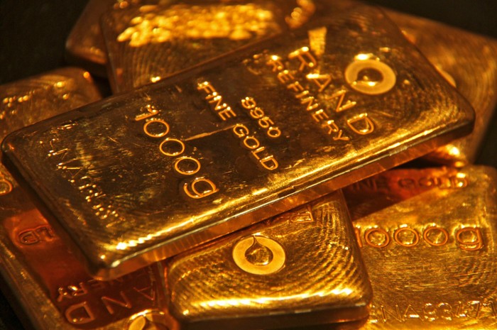 Những thỏi vàng được đưa đi giao dịch trên thị trường vàng quốc tế