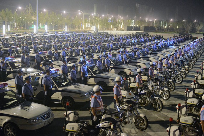 Cảnh sát giao thông tham gia phối hợp
