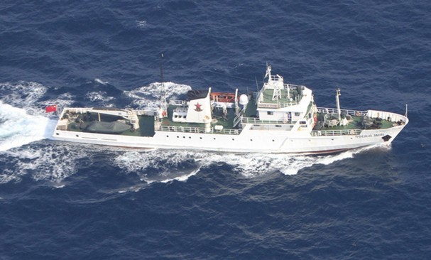 Tàu công vụ Trung Quốc dẫn theo 100 tàu cá đã ra tới khu vực Senkaku/Điếu Ngư tối qua 18/9