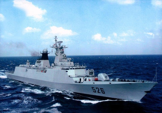 Tàu hộ vệ tàng hình mang tên lửa đạn đạo lớp 054, số hiệu 526 vừa được hải quân Trung Quốc đưa vào biên chế