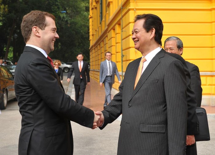 Thủ tướng Nguyễn Tấn Dũng tiếp Thủ tướng D.Medvedev