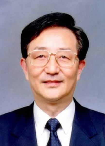 Trần Lương Vũ, Bí thư Thượng Hải, năm 2007 bị phạt tù 18 năm vì tội tham nhũng và lạm dụng chức quyền, tịch thu tài sản 30 vạn tệ