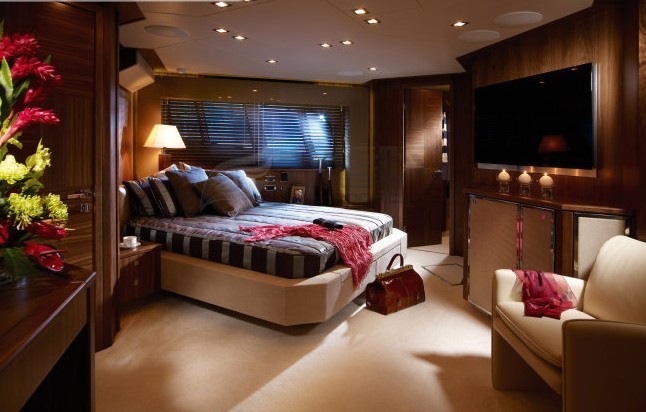 Phòng ngủ bên trong du thuyền