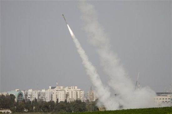 Hệ thống đánh chặn tên lửa Iron Dome của Israel khai hỏa