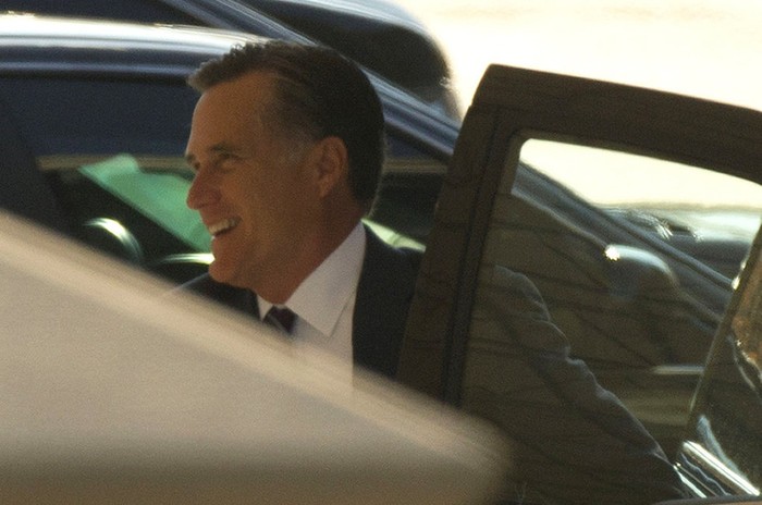Sau khi thất bại trong cuộc chạy đua vào Nhà Trắng hôm 6/11, Mitt Romney gần như "quy ẩn giang hồ"