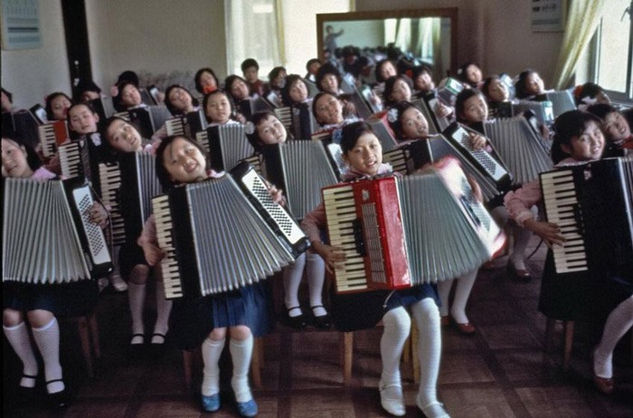 Thiếu nhi Bắc Triều Tiên đồng diễn phong cầm