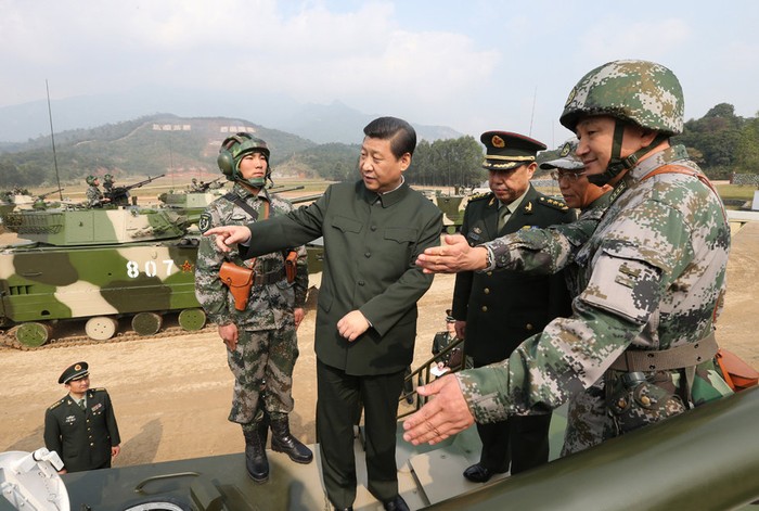 Ông Tập Cận Bình thăm một đơn vị tăng thiết giáp thuộc đại quân khu Quảng Châu