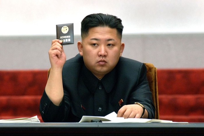 Cũng trong ngày 13/4/2012, Bắc Triều Tiên sửa hiến pháp xác định, Kim Jong-un là nhà lãnh đạo tối cao thế hệ thứ 3 của Bắc Triều Tiên. Kim Jong-un chính thức giữ ghế Chủ tịch Hội đồng quốc phòng Bắc Triều Tiên