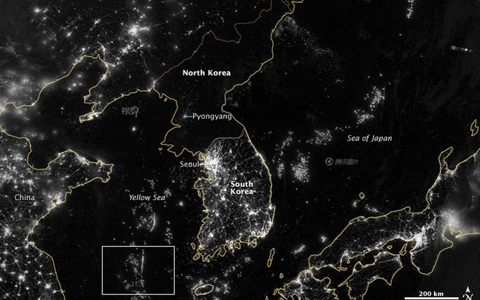 Ảnh chụp bán đảo Triều Tiên từ vệ tinh về đêm