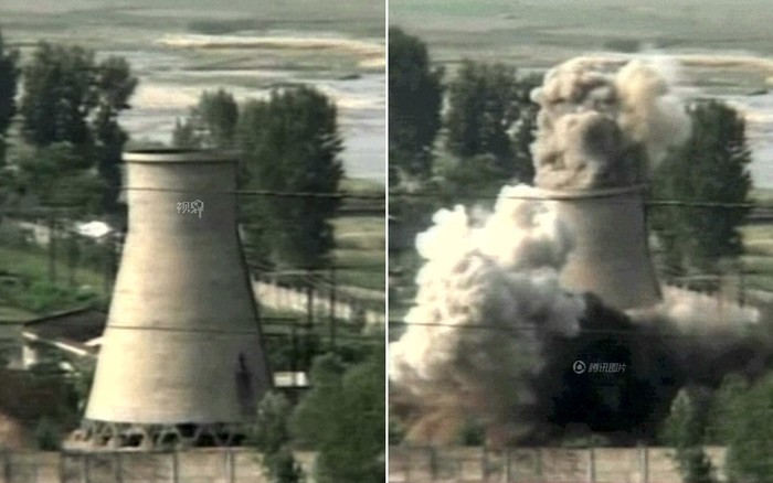 Năm 2005 Triều Tiên tuyên bố sẽ trở thành cường quốc hạt nhân, nhưng do áp lực của cộng đồng quốc tế, tháng 7/2008 Bắc Triều Tiên đã phá hủy tháp làm lạnh nhiên liệu hạt nhân, nhưng năm 2009 Bình Nhưỡng lại tái khởi động chương trình hạt nhân của mình