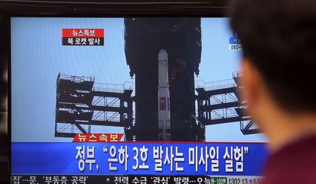 Vụ phóng tên lửa của Bắc Triều Tiên diễn ra đúng thời điểm cuộc bầu cử Tổng thống Hàn Quốc và Quốc hội Nhật Bản đang cận kề