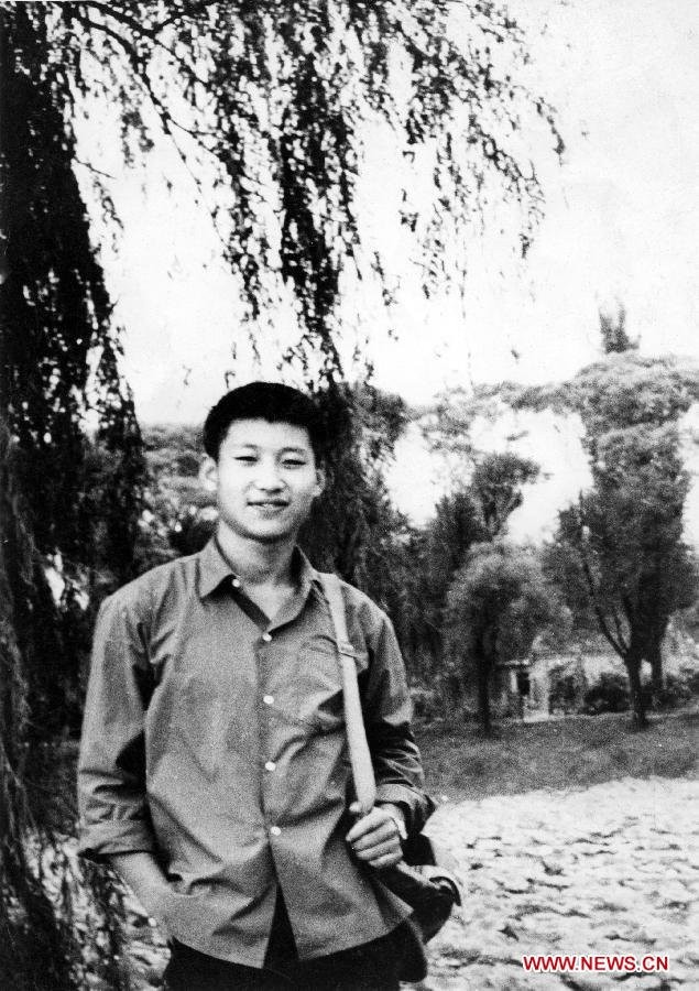 Tập Cận Bình từ nông thôn về Bắc Kinh thăm nhà năm 1972
