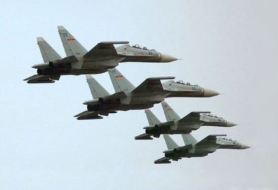 Hình ảnh được cho là J-16 Trung Quốc. Mặc dù có ngoại hình rất giống với Su-30MK2 của Nga, nhưng phần quan trọng nhất là động cơ thì hiện nay Trung Quốc vẫn chưa thể tự chế tạo được