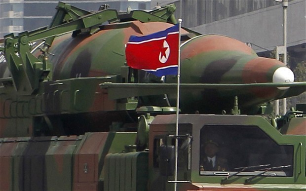 Tên lửa đạn đạo xuyên lục địa Bắc Triều Tiên (ảnh: Telegraph)