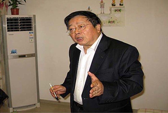 Dâm quan Chu Thiên Vân, Tổng giám đốc tập đoàn Địa ốc Trùng Khánh