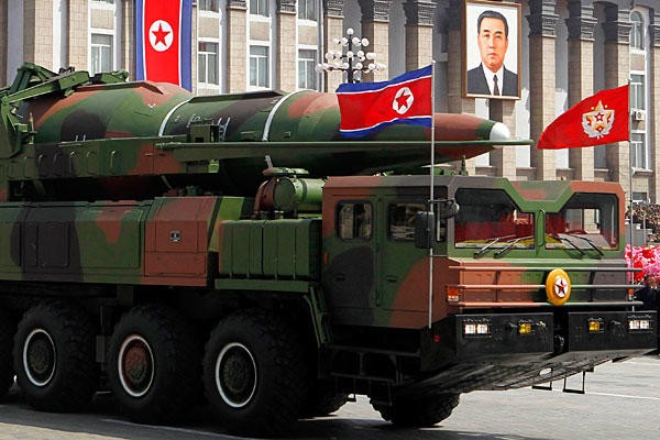 Tên lửa đạn đạo xuyên lục địa KN-08 Bắc Triều Tiên xuất hiện lần đầu vào tháng 4 năm ngoái