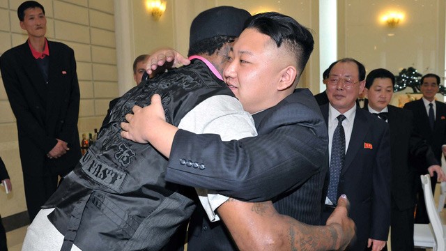 Nhà lãnh đạo Kim Jong-un đón tiếp Dennis Rodman như một người bạn