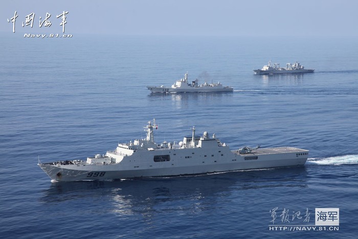 Biên độ tàu đổ bộ của hạm đội Nam Hải tập trận chiếm đảo trên Biển Đông