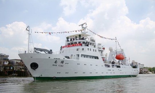 Tàu dò cá Nam Phong - Trung Quốc