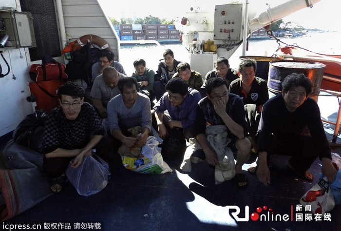 12 ngư dân Trung Quốc đánh cá trộm bị Philippines bắt giữ đang phải đối mặt với án tù 12 năm và 300 ngàn USD tiền phạt