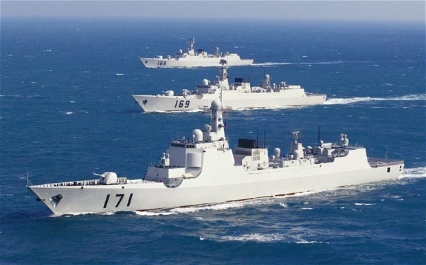 Tàu chiến Trung Quốc hoạt động trái phép ở Biển Đông (hình minh họa)