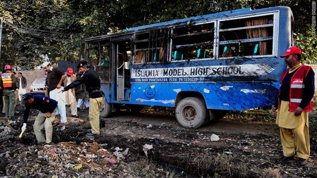 Vụ nổ bình ga xe bus tương tự xảy ra tại Pakistan năm 2010 (hình minh họa)