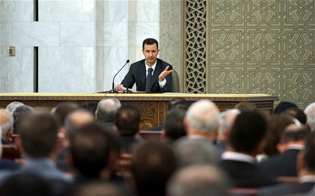 Tổng thống Bashar al-Assad đã giành lại thế thượng phong dưới sự hỗ trợ của Nga, Iran và Hizbollah trong khi phiến quân Syria chia rẽ trầm trọng.
