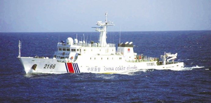 Trung Quốc tìm cách "tiêu hao" thực lực của Nhật Bản ở Senkaku bằng tàu bán vũ trang Hải giám và Ngư chính, nay thống nhất sơn lại thành Cảnh sát biển.