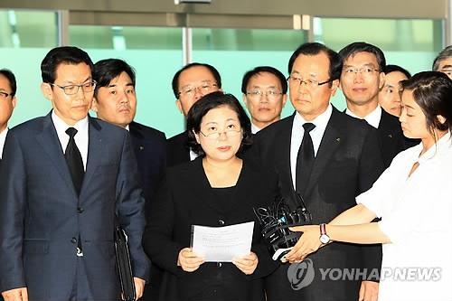 Chủ tịch hãng Hyundai công bố bà nhận được thư riêng của ông Kim Jong-un