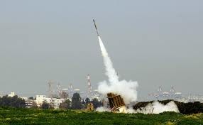 Hệ thống tên lửa đánh chặn Iron Dome của Israel.